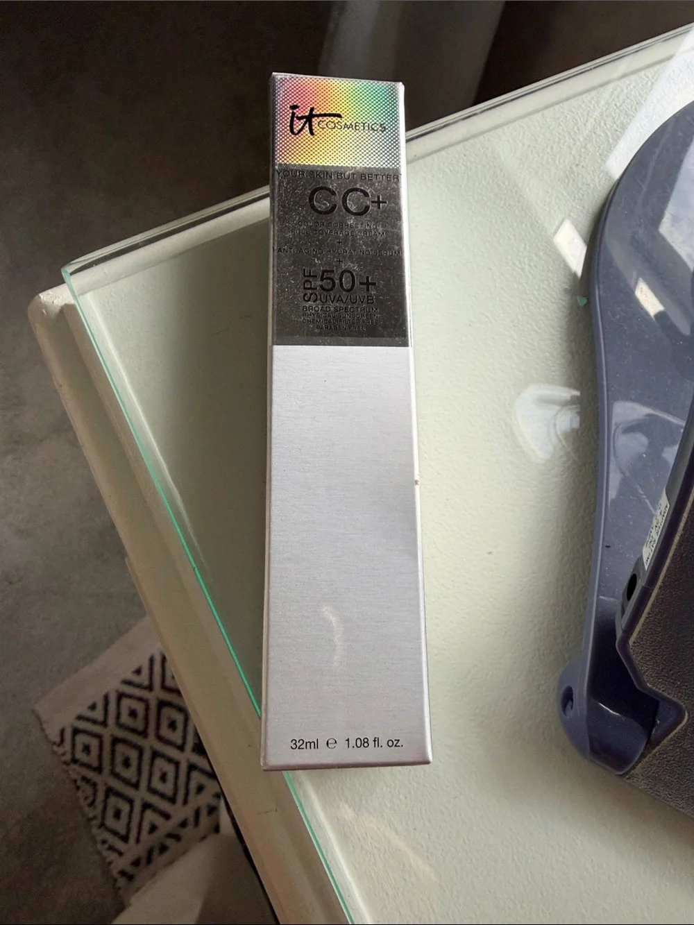 it cosmetics description brand